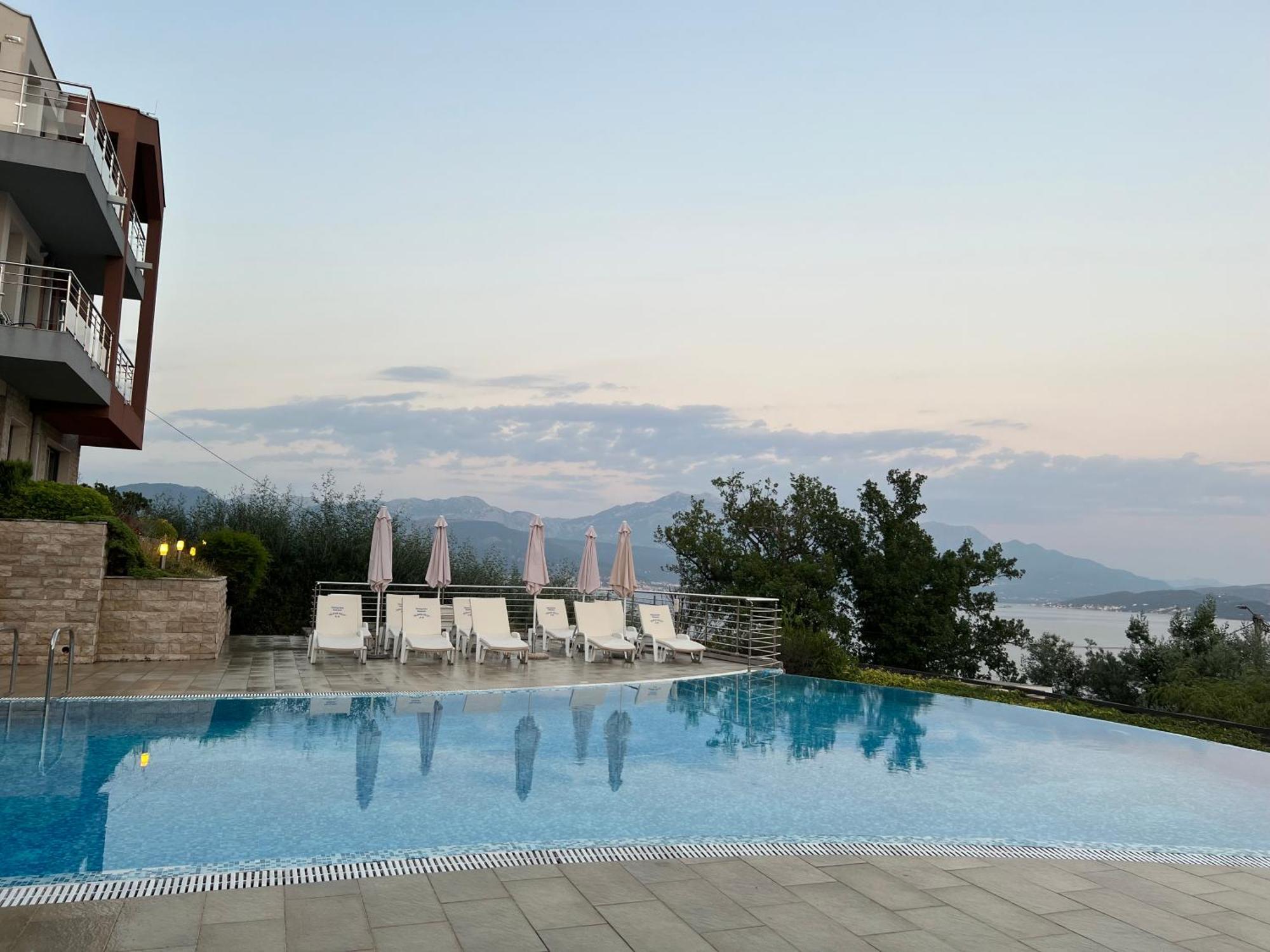 Acacia Hill B8 Apartamento Ðenovići Exterior foto
